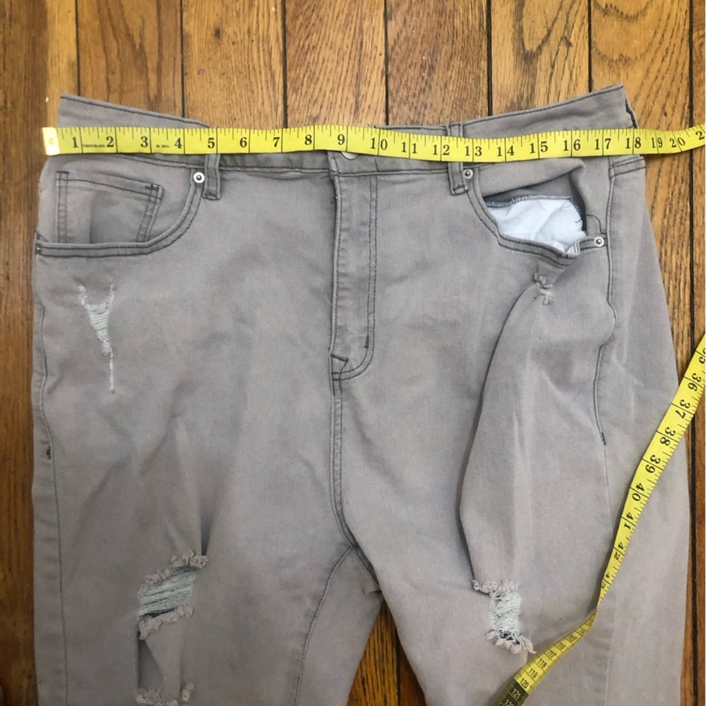 Fashion Nova Grey Distressed Skinny Jeans Plus Size - Picture 6 of 12